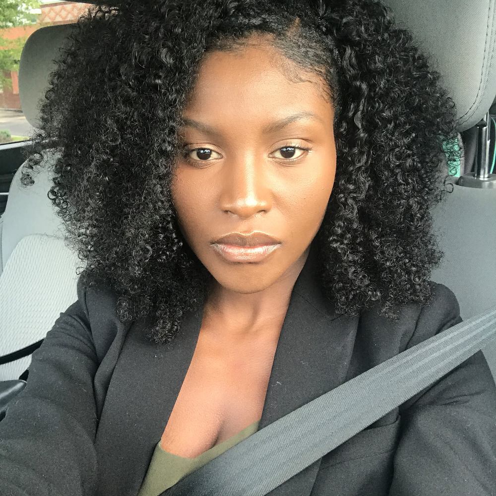 Meet your Posher, Latoyia
